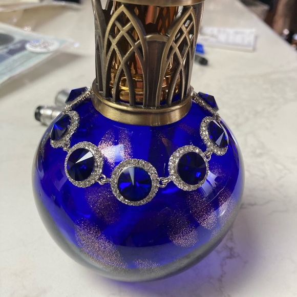 Sapphire bracelet 7 round dark sapphire 184 round clear crystals 9”L Silvertone - Picture 1 of 7